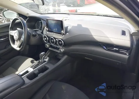 2024 Nissan Sentra Sv Xtronic Cvt z USA, uszkodzony, nr VIN 3N1AB8CV7RY207317